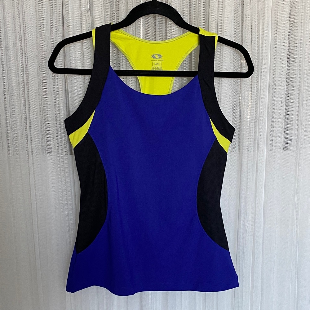 Athletic Works Blue and Yellow Tank Top
Like New Condition! Size M